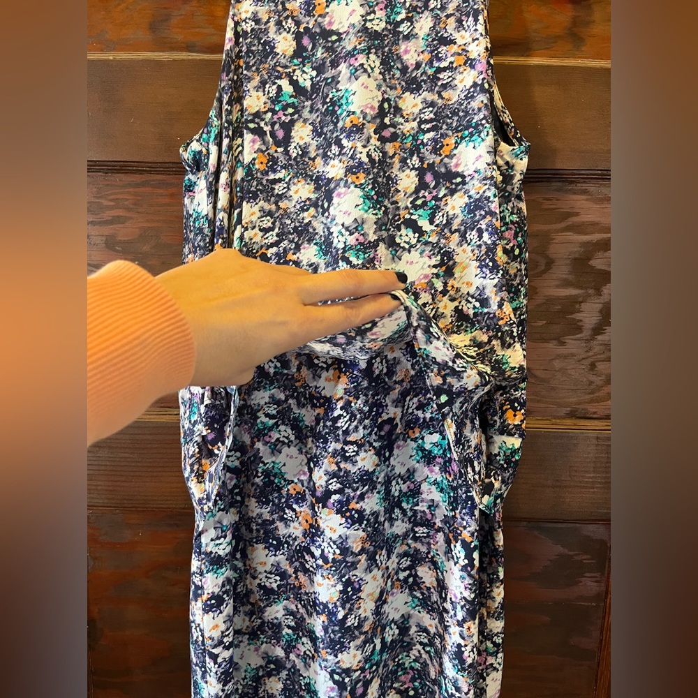 Layered Spring Dress - Picture 4 of 10